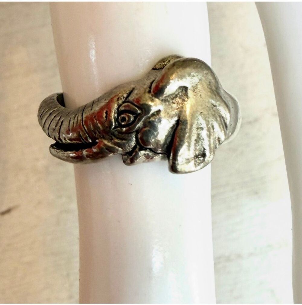 PRECO Elephant Wrap Ring Silver Tone Vintage Animal Statement Ring - Picture 4 of 11